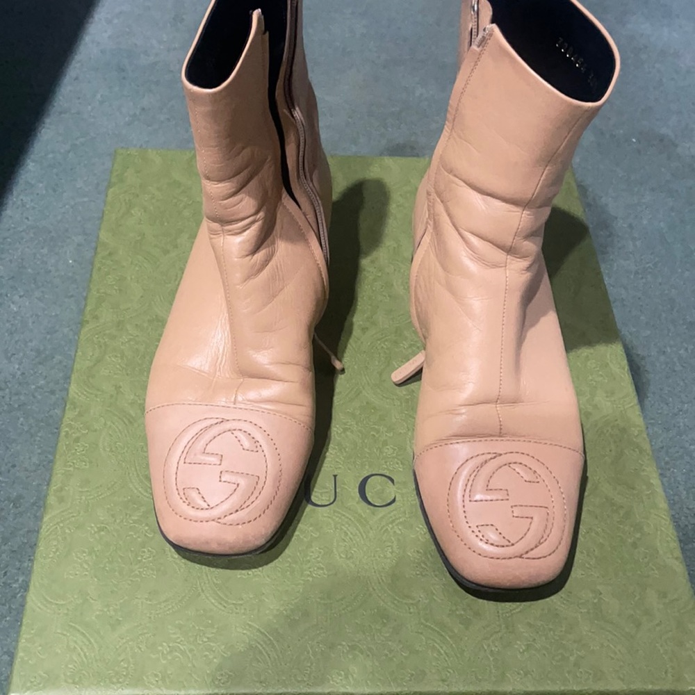 Gucci leather booties